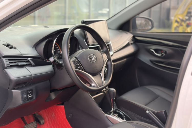 Used Toyota YARiS L Zhi Xian 2022 X-Trail 1.5L CVT Luxury PLUS Edition