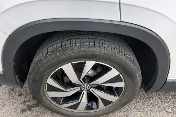 Used Volkswagen Tayron 2022 330TSI Two-Wheel Drive Luxury Smart Connectivity Version
