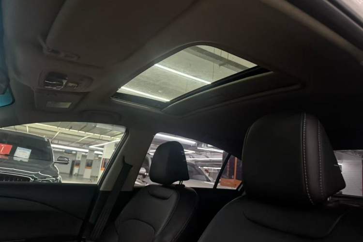 Used Chevrolet Cavalier 2016 1.5L Automatic Xinyue Edition
