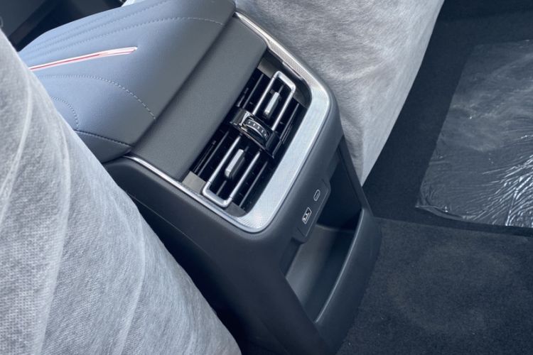 Used Hongqi H5 2025 1.5T DCT Qiyun 500 000th Unit Commemorative Edition