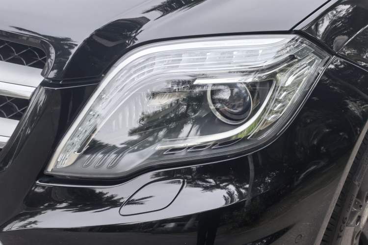 Used Mercedes-Benz GLK-Class 2015 GLK 260 4MATIC Fashion Edition Ultimate Version
