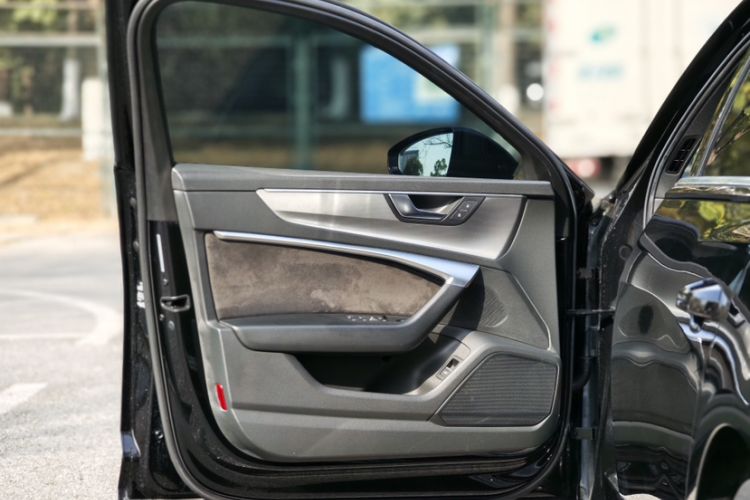 Used Audi A6L 2019 40 TFSI Luxury Dynamic Model
