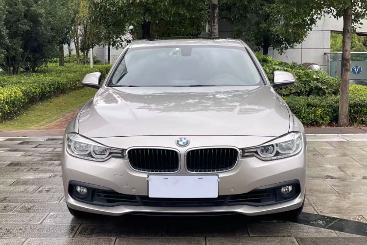 Used BMW 3 Series 2016 320i Fashion Model
