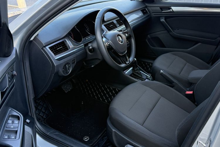 Used Volkswagen Bora 2019 Bora·Legend 1.5L Automatic Leading Model China V Emission Standard