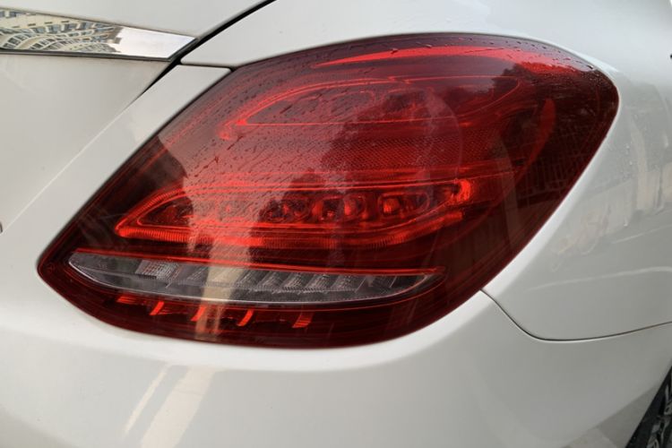 Used Mercedes-Benz C-Class 2017 Facelift C 200 L
