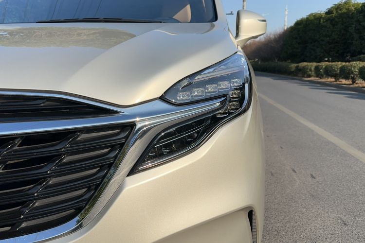 Used Buick GL8 2020 ES Land Cruiser 653T Luxury Model
