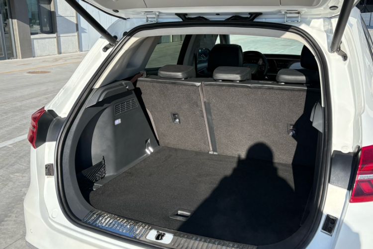 Used Hongqi HS5 2019 2.0T Smart Connect Flagship All-Wheel-Drive Version
