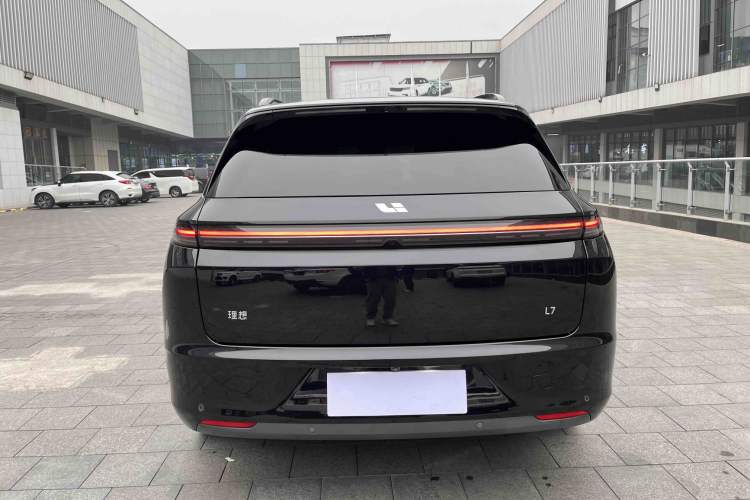 Used Li Auto L7 2023 Pro Model
