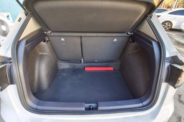 Used Volkswagen Tharu 2025 New Sharp 1.5L Ambitious Edition