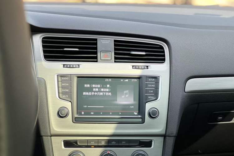 Used Volkswagen Golf 2015 1.4TSI Comfort Travel Edition
