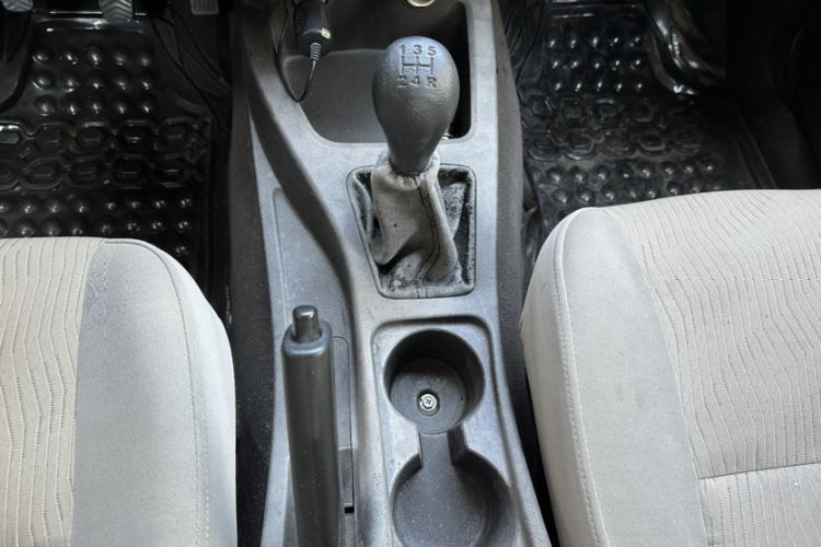 Used Wuling Rongguang V 2018 1.5L Standard Version