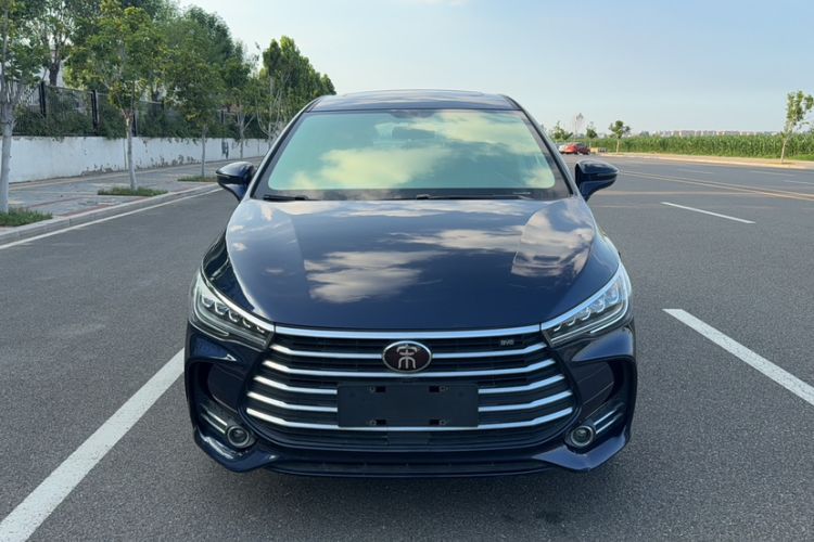 Used BYD Song MAX 2019 1.5T Manual Smart Connect Ruiyi Sunroof Model 6 Seats China VI Standard