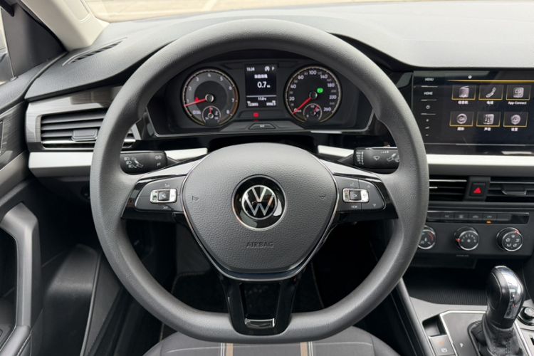 Used Volkswagen Lavida 2021 280TSI DSG Comfort Edition
