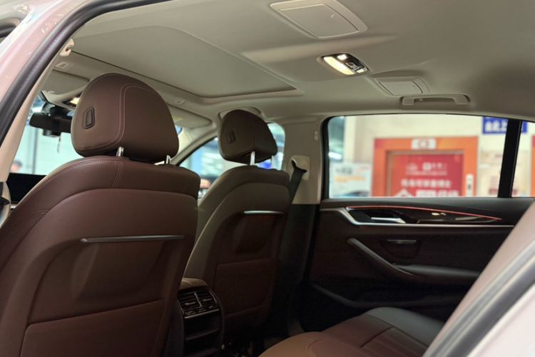 Used BMW 5 Series 2020 525Li Luxury Package
