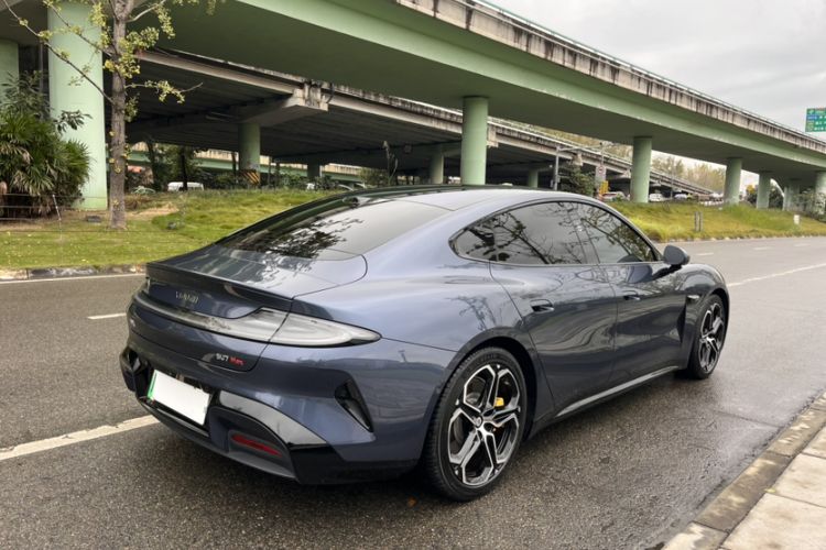 Used  SU7 2024 Four-Wheel Drive Ultra-Long Range Advanced Intelligent Driving Max Edition
