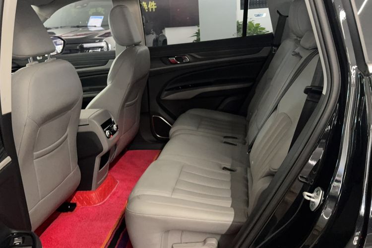 Used Ford Equator 2023 EcoBoost 225 Platinum Edition 7-Seater (2/3/2)
