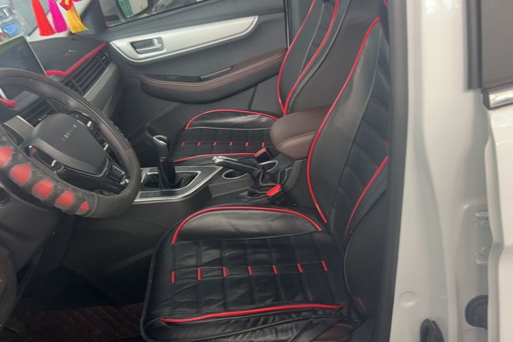 Used FORTHING T5 2023 Grand Edition 1.6L Manual Dream Version Five Seats
