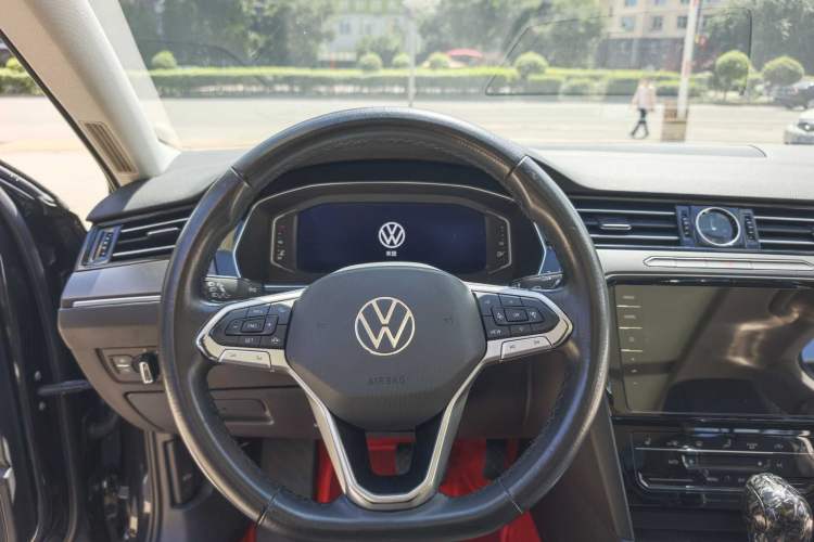 Used Volkswagen Magotan 2020 330TSI DSG Luxury Edition
