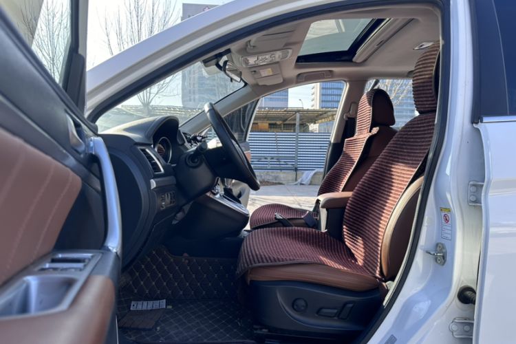 Used Haval M6 2017 1.5T Automatic Two-Wheel Drive Prestige Model