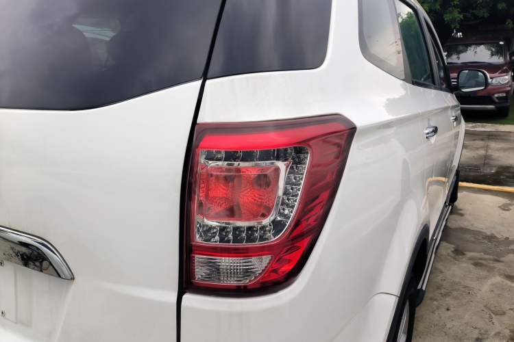 Used HYOSOW S3 2016 1.5L Manual Luxury Model China V Standard
