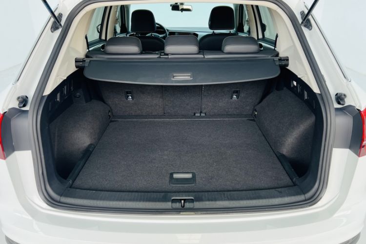 Used Volkswagen Tayron 2019 330TSI Two-Wheel-Drive Luxury Version China V Emission Standard
