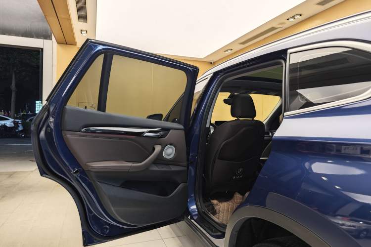 Used BMW X1 2021 sDrive25Li Leading Model
