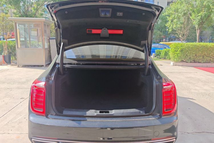 Used Hongqi H9 2020 Revised Version 2.0T Smart Connect Flagship Edition
