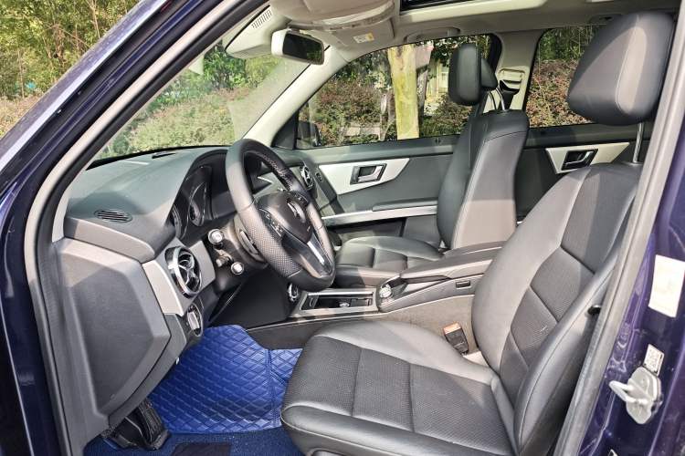 Used Mercedes-Benz GLK-Class 2013 Facelift GLK 300 4MATIC Fashion Edition
