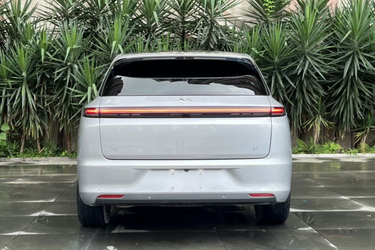 Used Li Auto L7 2023 Pro Model
