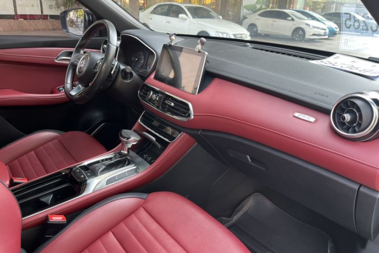 Used MG HS 2019 20T Automatic Two-Wheel Drive Trophy Super Sport Version China VI Standard
