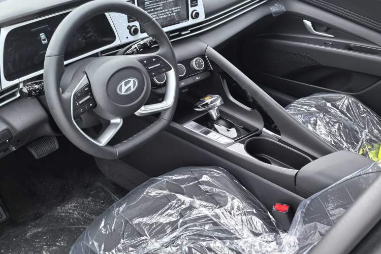 Used Hyundai Elantra 2023 1.5L CVT GLX Elite Edition
