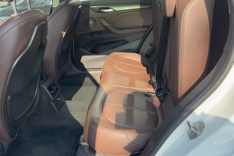 Used BMW X1 2018 xDrive20Li Luxury Model
