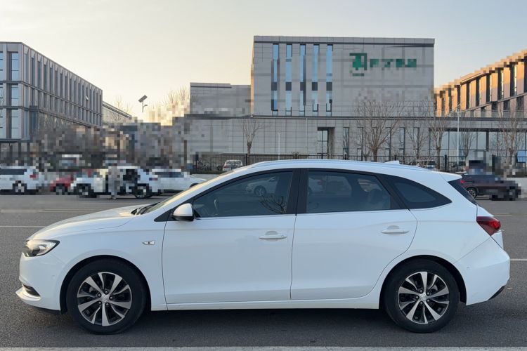 Used Buick Excelle GX 2018 18T Automatic Elite Model
