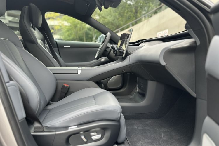 Used  YU7 2025 Ultra-Long Range Rear-Wheel Drive Version
