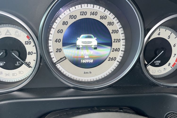 Used Mercedes-Benz E-Class 2015 E 260 L Sport & Fashion Model