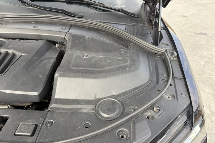 Used Wey VV7 2017 2.0T Flagship Edition
