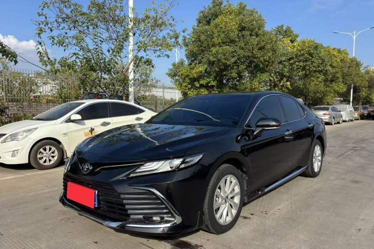 Used Toyota Camry 2023 2.0G Luxury Edition