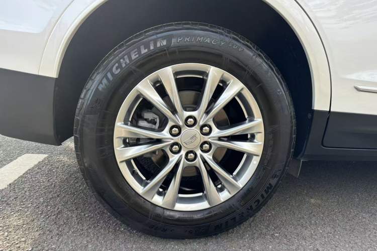 Used Cadillac XT5 2022 2.0T Two-Wheel Drive Luxury Version
