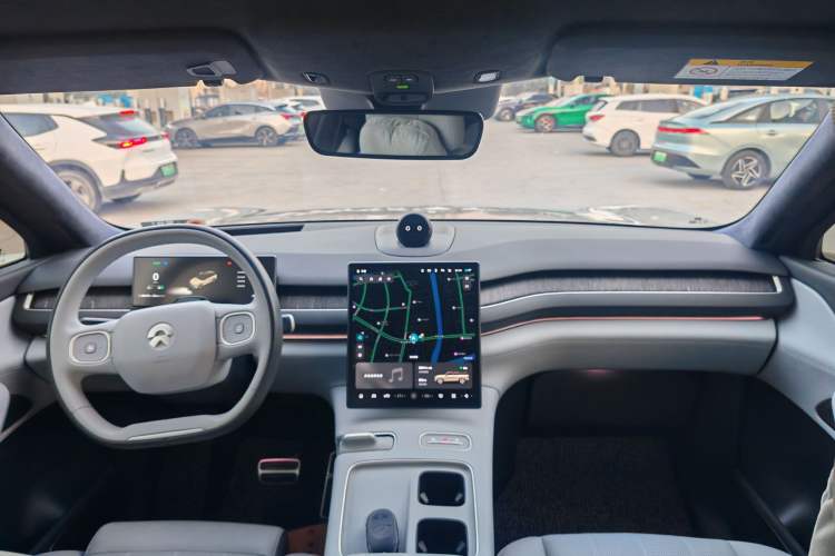 Used Nio ES8 2023 75 kWh