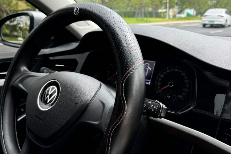 Used Volkswagen Bora 2021 1.5L Automatic Fashionable Smart Connectivity Version
