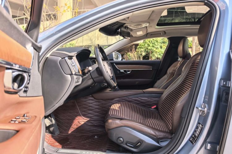 Used Volvo S90 2020 T5 Zhiyi Luxury Edition