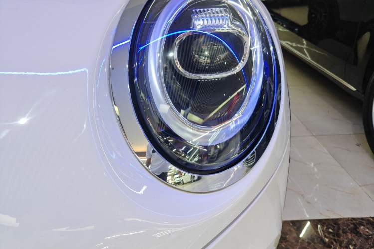 Used  MINI 2019 1.5T COOPER Classic Edition
