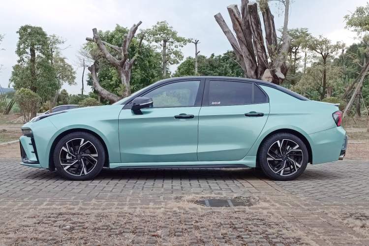 Used Lynk & Co 03 2025 1.5TD DCT Champion Edition Pro
