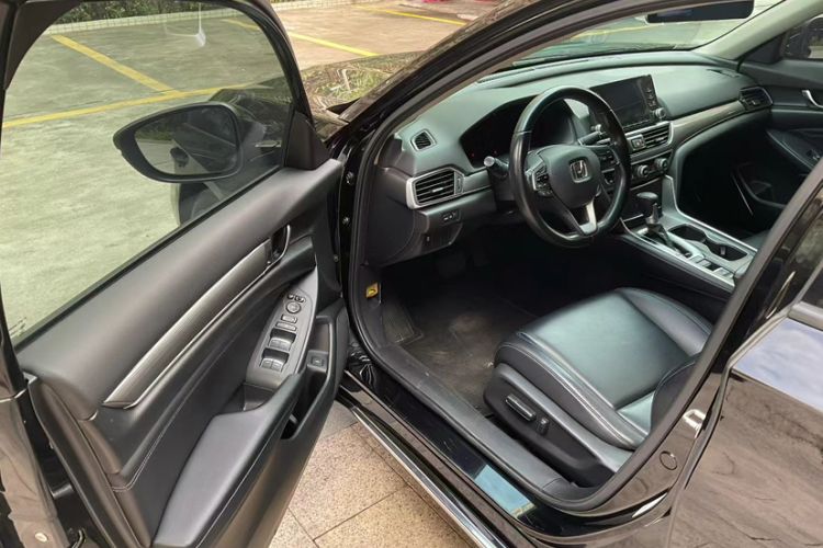 Used Honda Accord 2018 260TURBO Elite Edition China VI