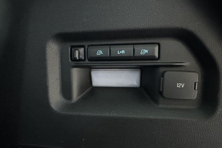 Used Ford Explorer 2020 EcoBoost 285 4x4 Platinum Edition 6 Seats
