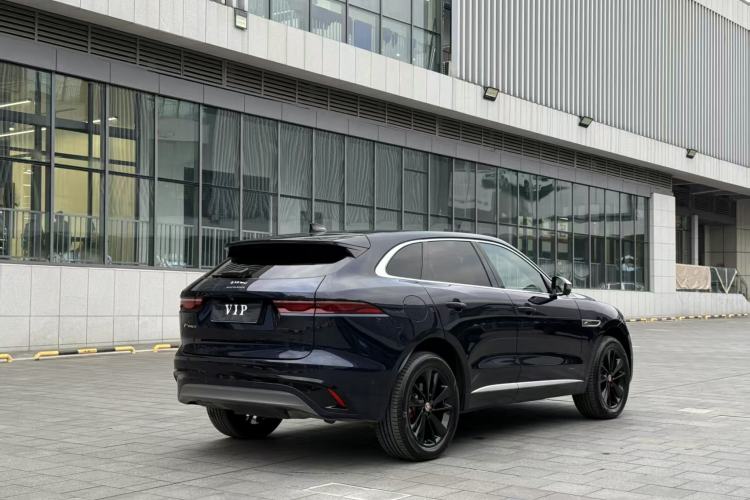 Used Jaguar F-PACE 2021 250 PS R-Dynamic SE
