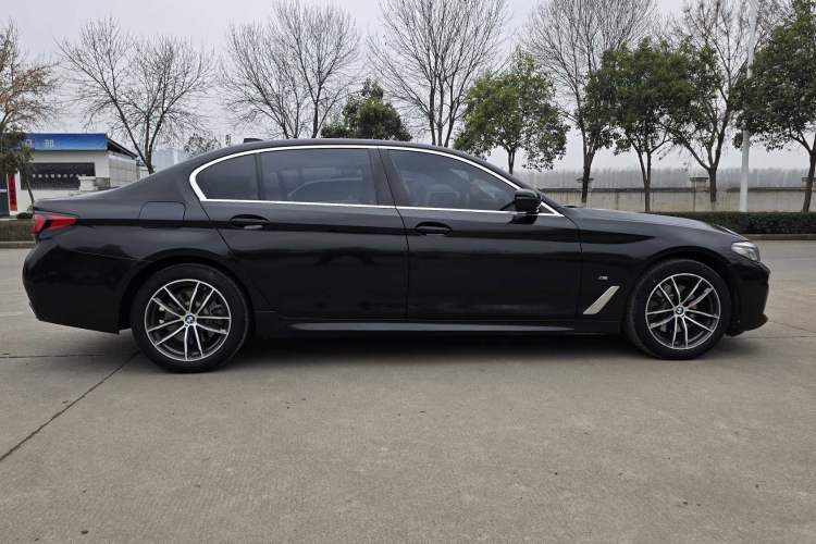 Used BMW 5 Series 2021 525Li M Sport Package