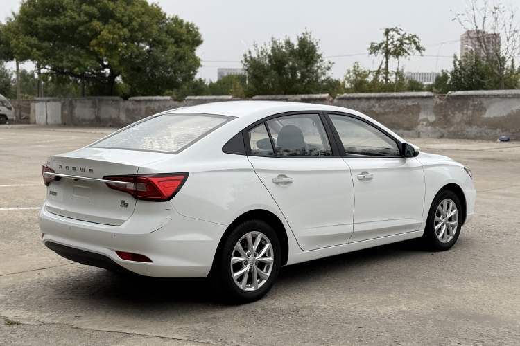 Used Roewe i5 2020 1.5L Automatic 4G Connected Linghao Edition
