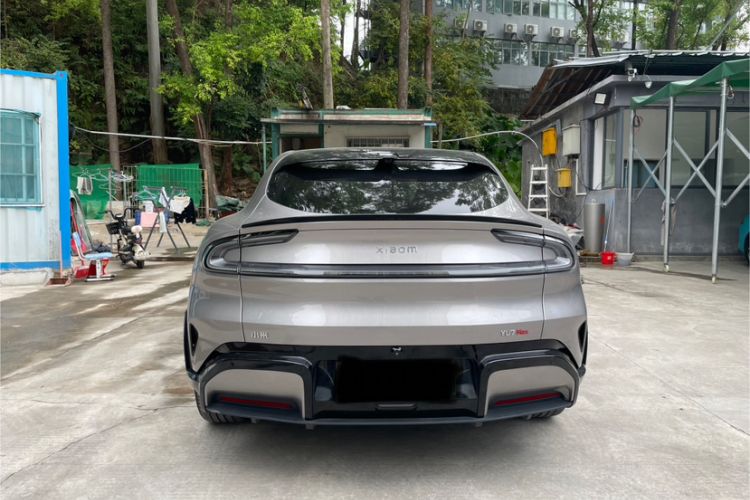 Used  YU7 2025 Ultra-Long Range High-Performance All-Wheel-Drive Max Edition
