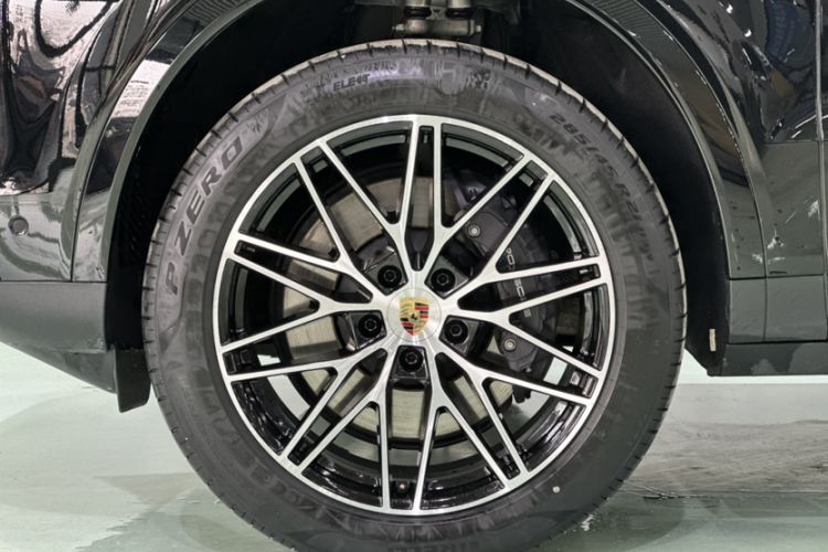 Used Porsche Cayenne E-Hybrid 2024 Cayenne E-Hybrid 2.0T